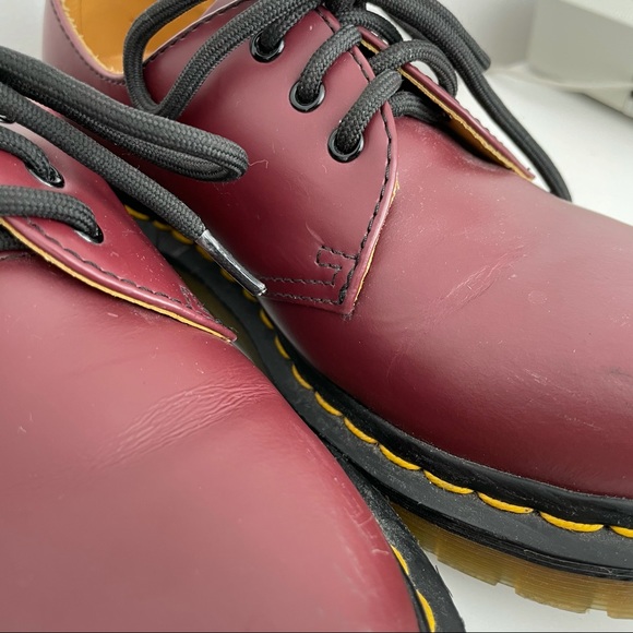 *SOLD* Dr. Martens Smooth Leather Oxford Shoes - Picture 8 of 11